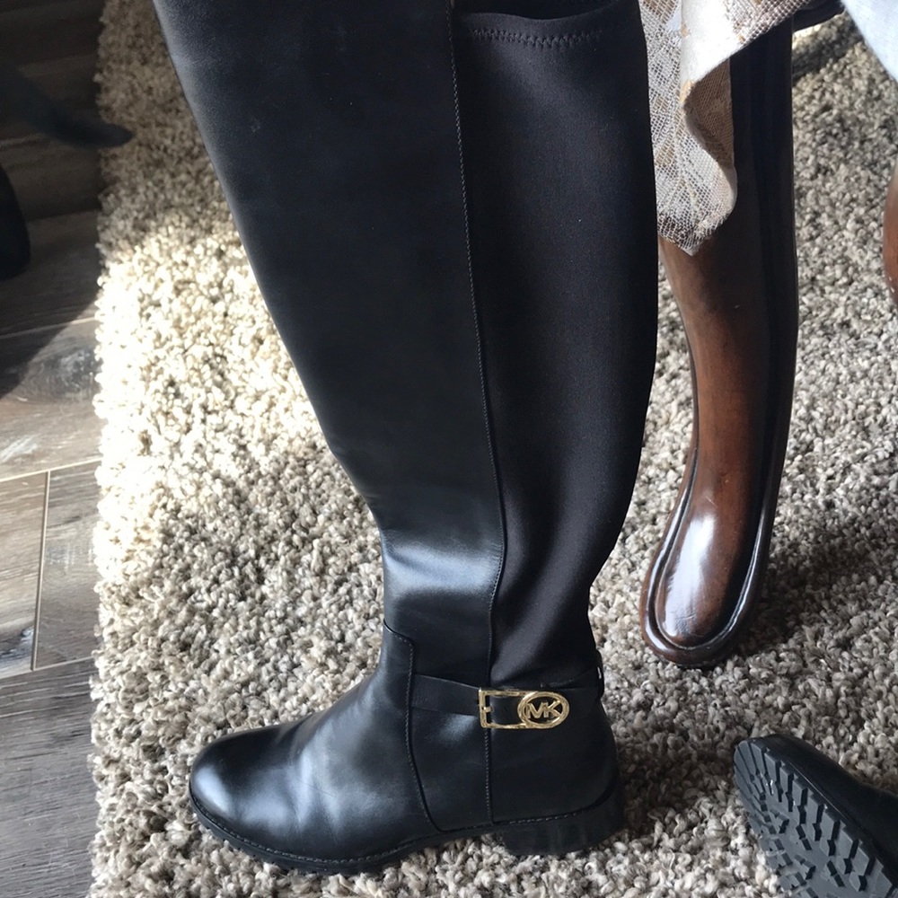 MK tall black boots